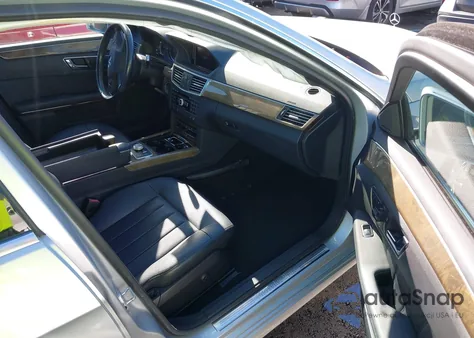 2010 Mercedes-Benz E 550 4Matic from USA, damaged, VIN WDDHF9AB2AA141689